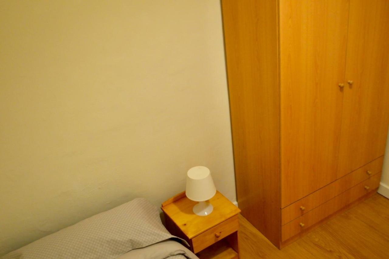 Peris Mencheta Apartment Seville Exterior photo